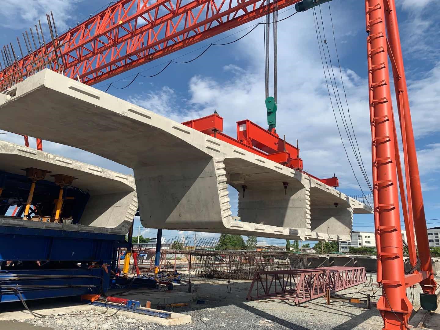 泰國納拉農路口高架橋節段箱梁項目